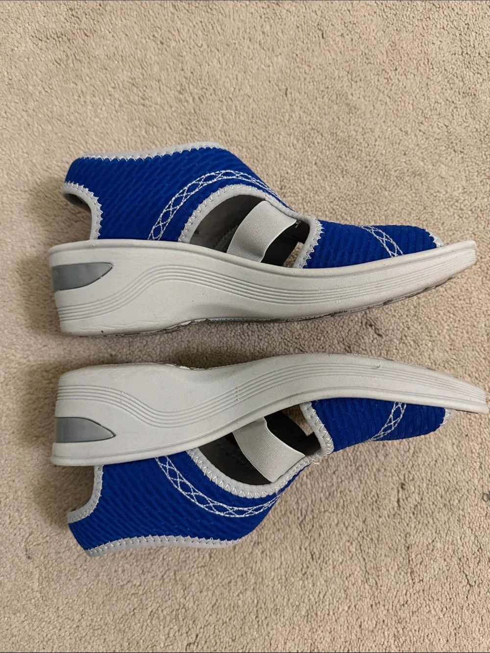 Bzees Womens Royal Blue and Light Gray Sandals